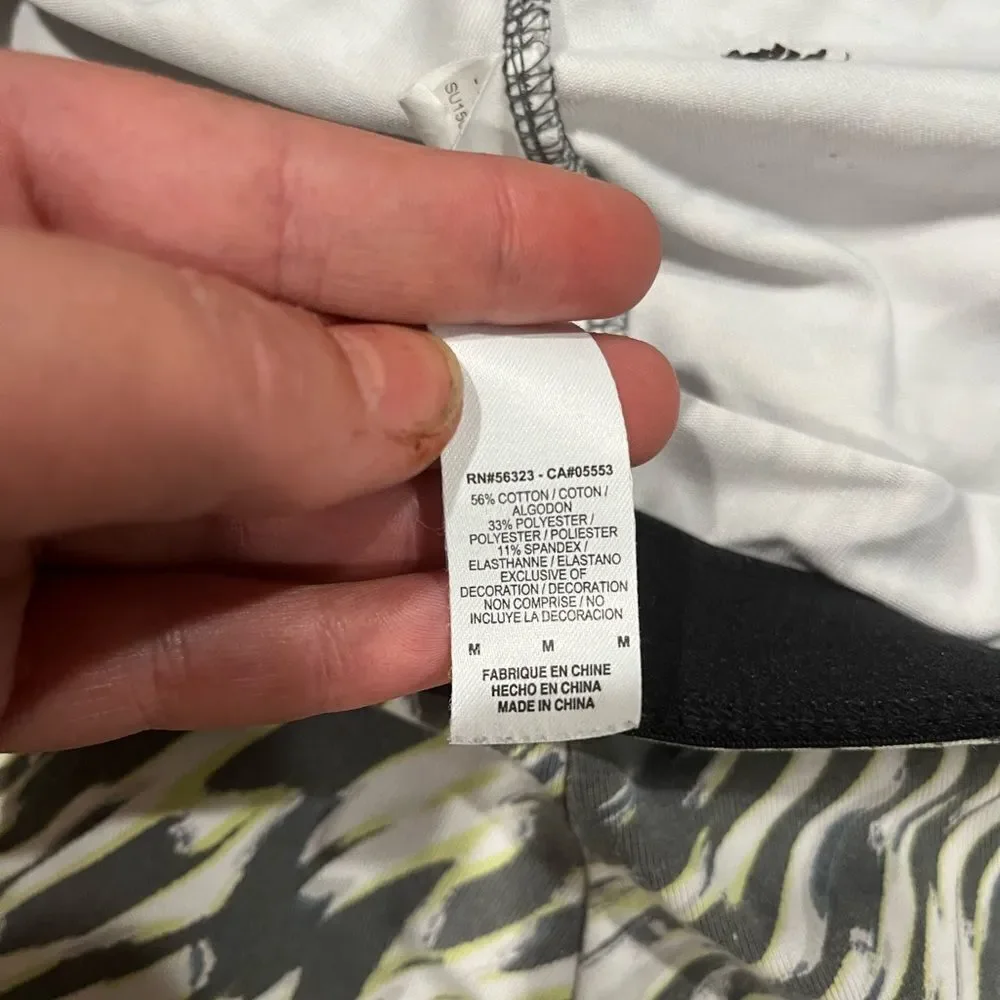 Nike Womens Leg-A-See Windblur Leggings Black White Abstract Mid Rise